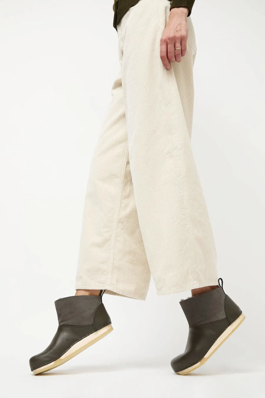 No.6 Low Shearling Clog Boot on Flat Bendable Base in Storm and Olive sold by No. 6 product image thumbnail 4