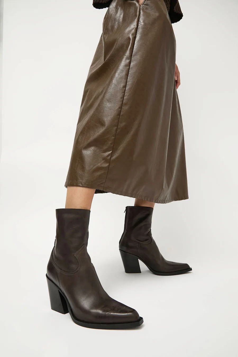 No.6 Zip Up Western Boot in Espresso sold by No. 6 product image thumbnail 3
