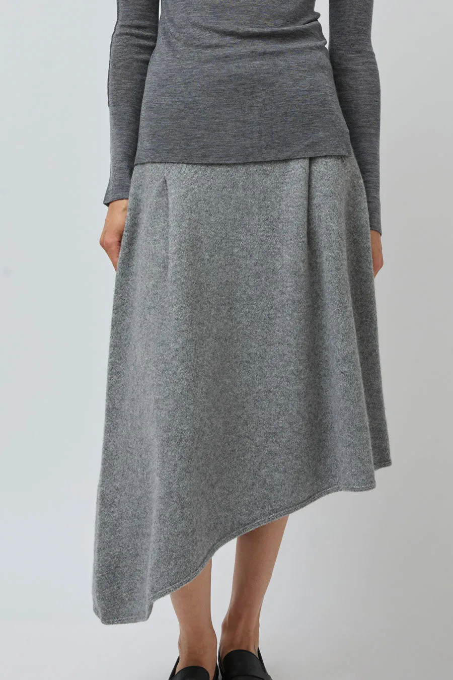 UMARMUNG Wool Cashmere Asymmetric Hem Skirt in Heather Grey sold by No. 6 product image thumbnail 3