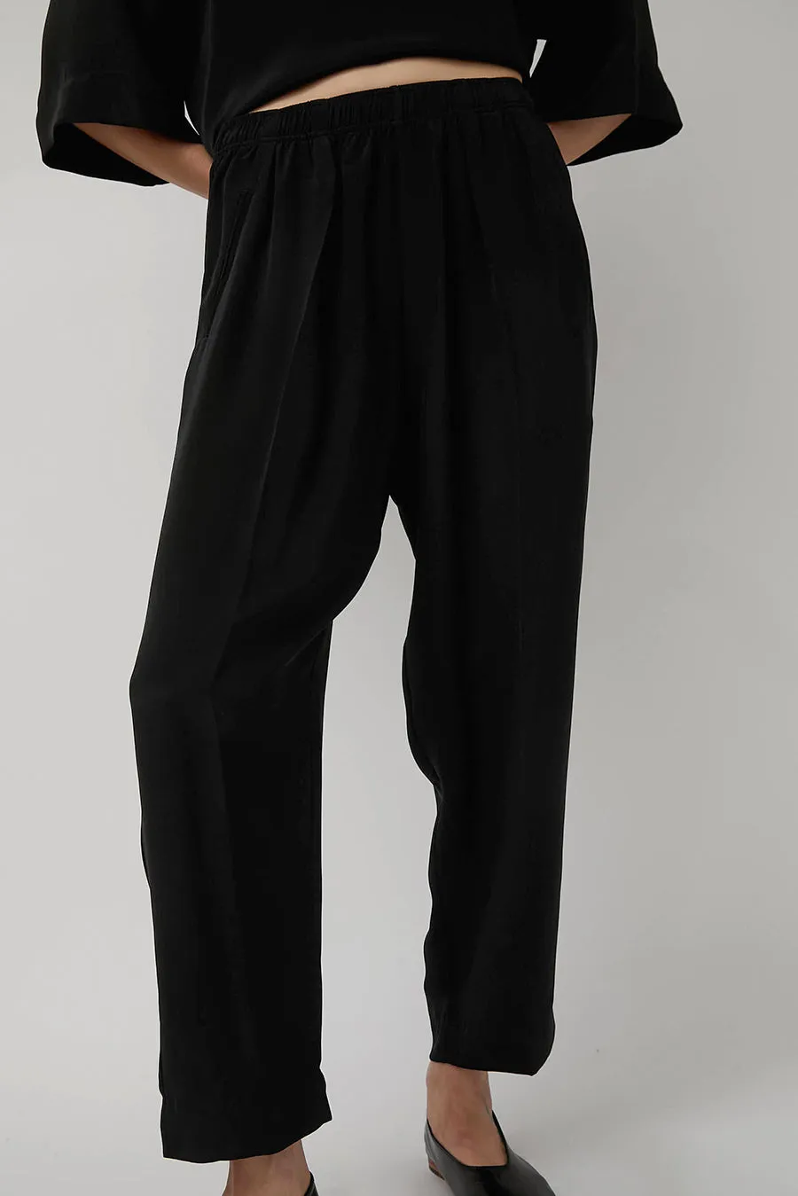 Modern Weaving Relaxed Lean Trouser in Black sold by No. 6