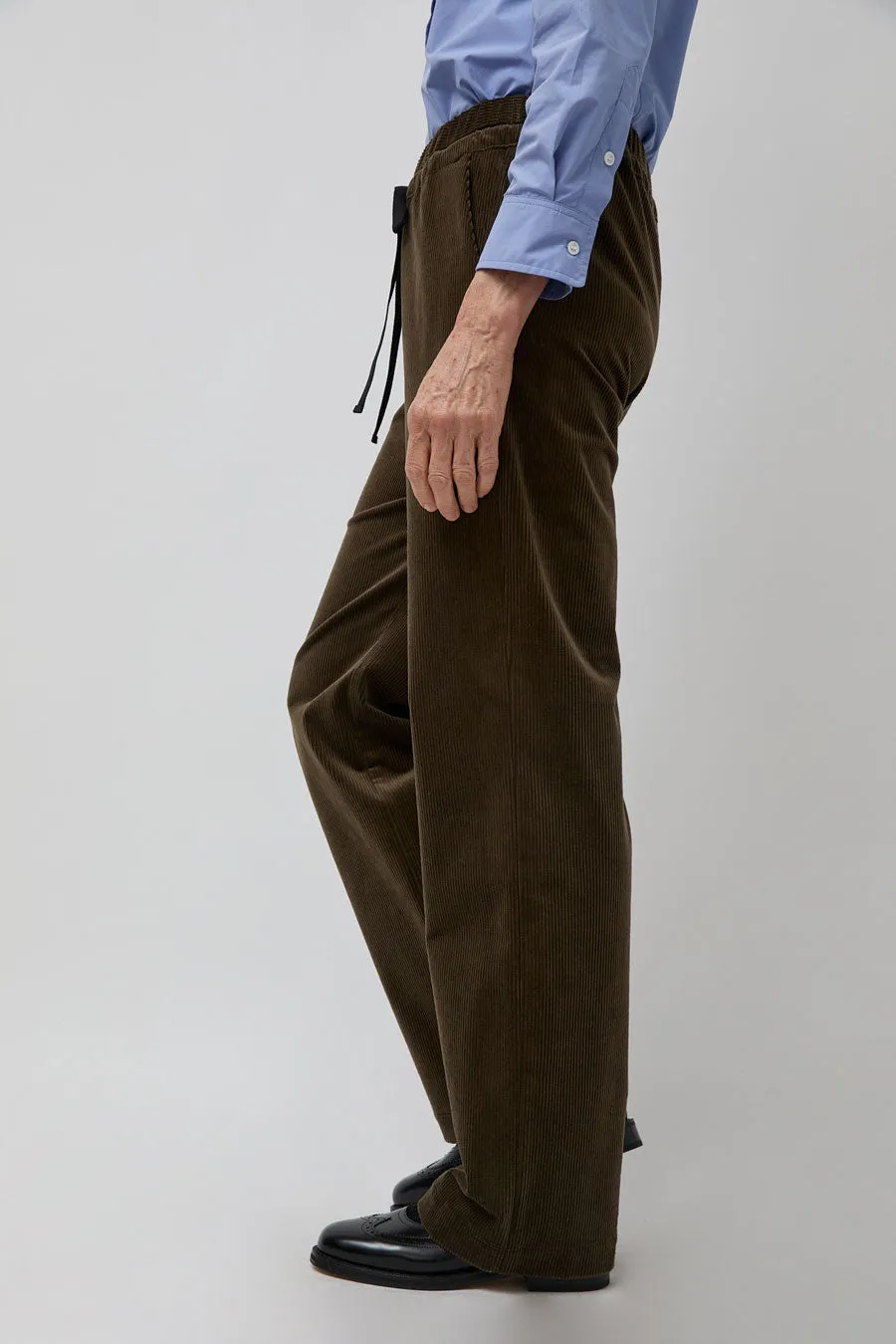Rue Blanche Taro Pants in Olive sold by No. 6 product image thumbnail 4