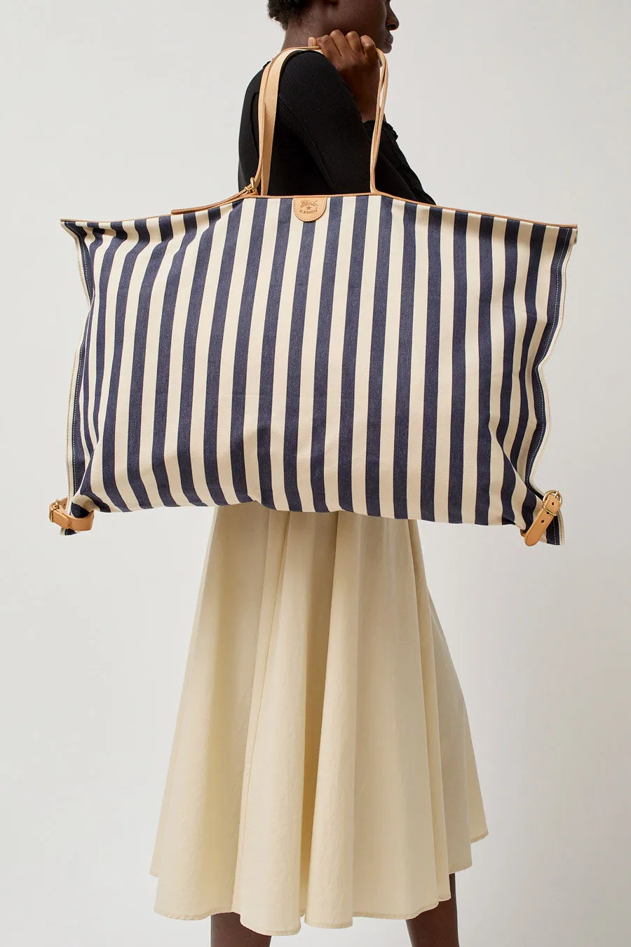 Il Bisonte Collapsible Travel Bag in Riga Blue and Naturale sold by No. 6 product image thumbnail 4