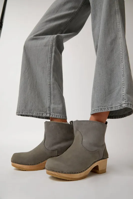 No.6 5" Pull on Shearling Clog Boot on Mid Heel in Smoke Suede sold by No. 6