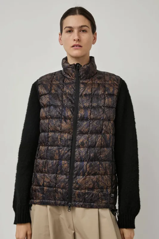 TAION Mountain Hi-Neck W-Zip Light Down Vest in Brushed Meadows sold by No. 6