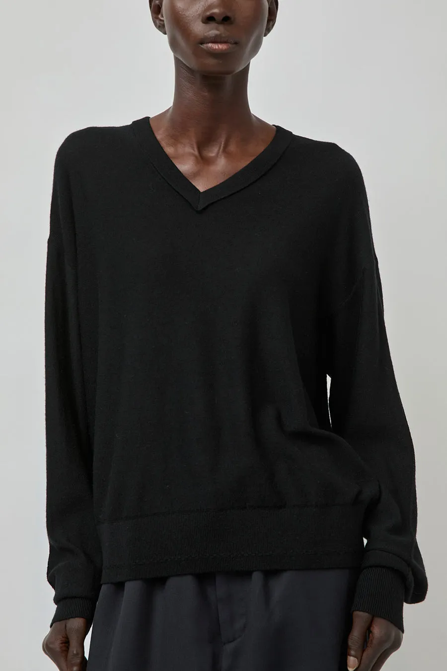UMARMUNG Extra Fine Merino Wool V Neck Pullover in Black sold by No. 6 product image thumbnail 3