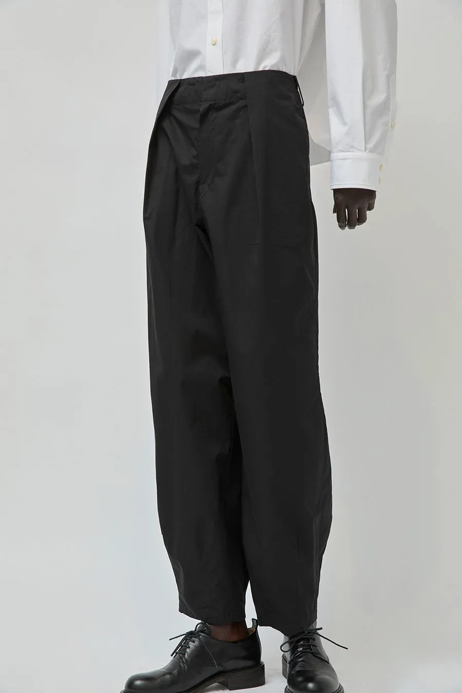 UMARMUNG Extra Long Staple Cotton Oval Silhouette Pants in Black sold by No. 6 product image thumbnail 5