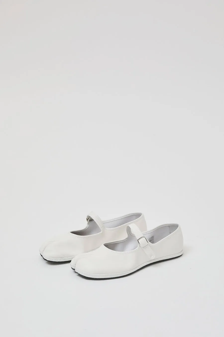 Drogheria Crivellini Fu-Tabi Maryjane in White Faux Nappa sold by No. 6 product image thumbnail 2