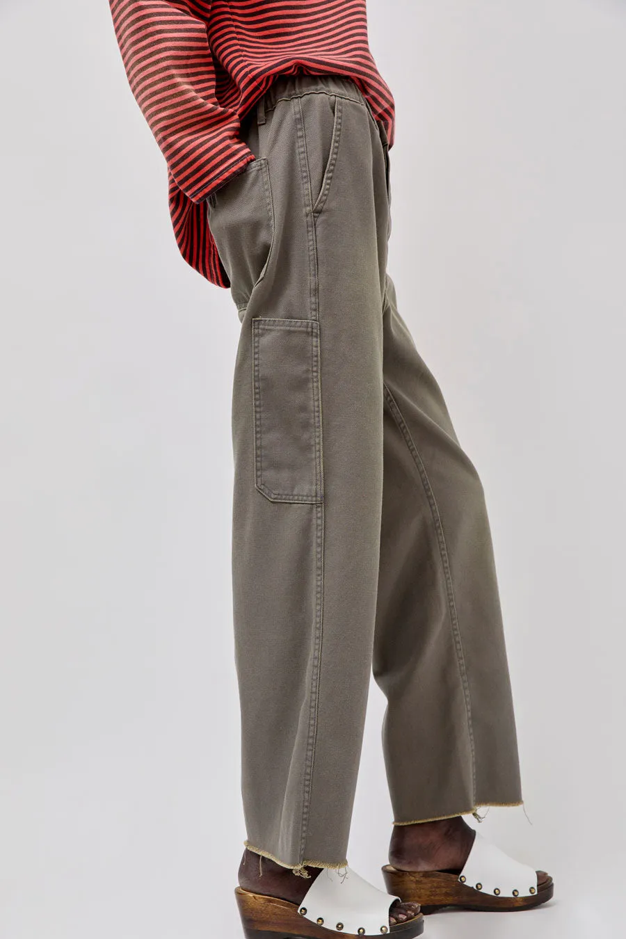Sultan Wash Petit Baggy UK Cut Pant in Gris Kaki sold by No. 6 product image thumbnail 4