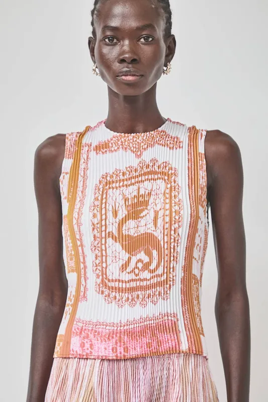 Julia Heuer Thelma Top in Apo made by Julia Heuer