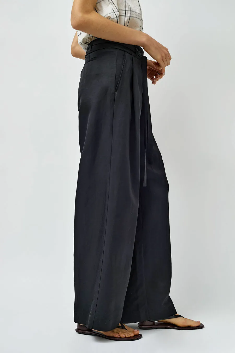 Rue Blanche Sunno Pant in Black sold by No. 6 product image thumbnail 4