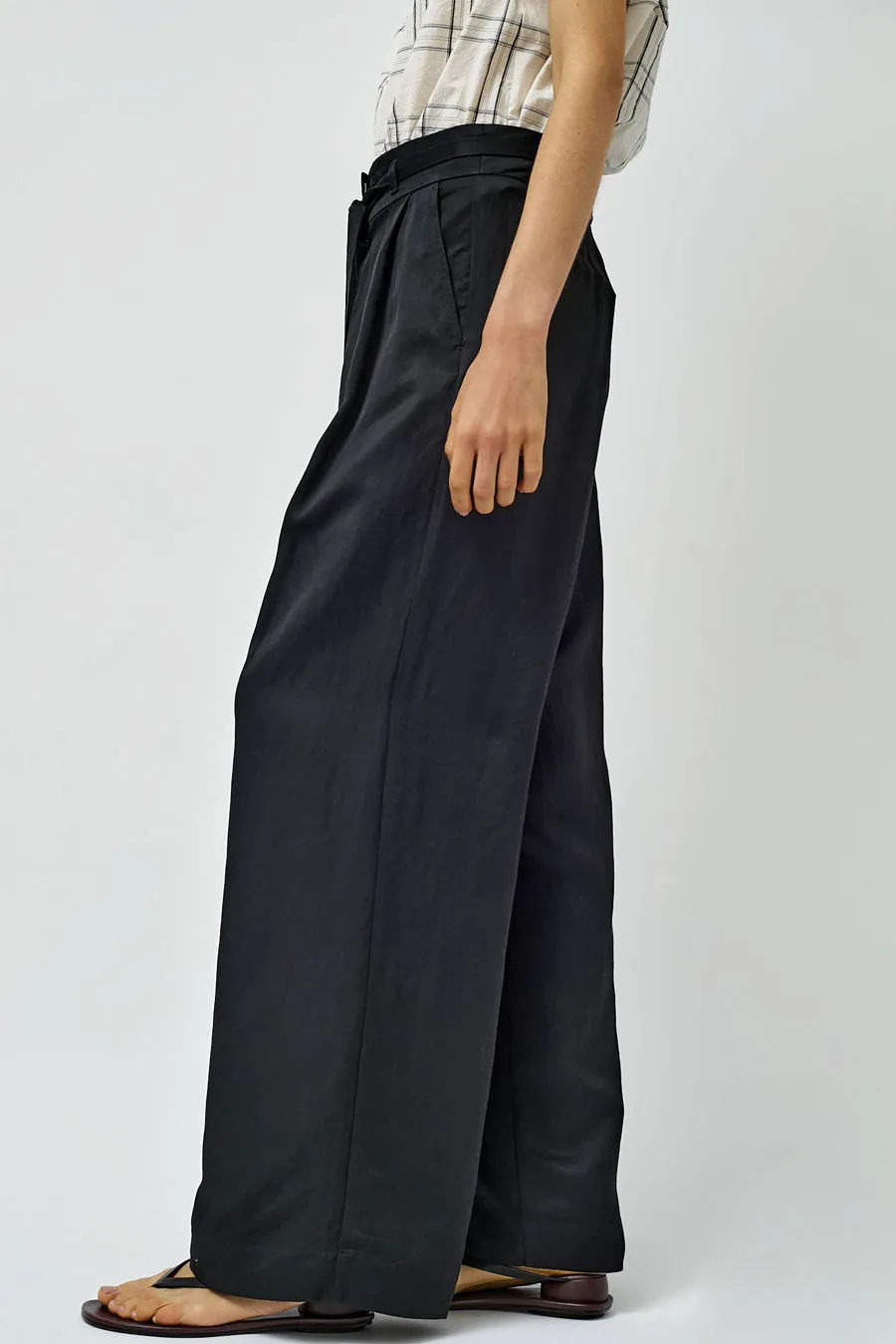 Rue Blanche Sunno Pant in Black sold by No. 6 product image thumbnail 2