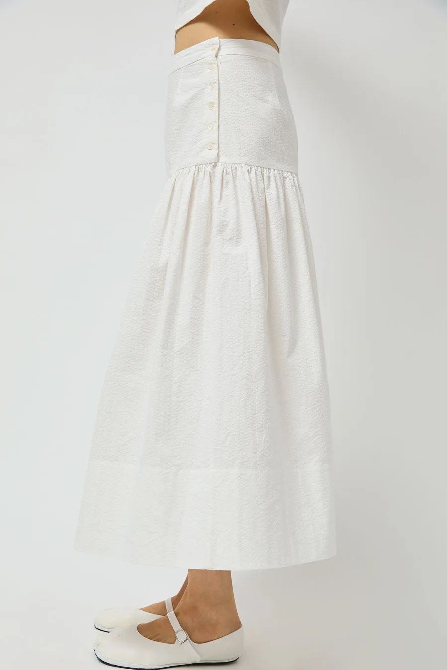 Zii Ropa Beatrice Skirt in White Seersucker sold by No. 6 product image thumbnail 2