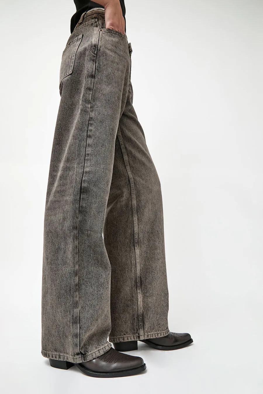 No.6 Leo Jean in Grey Wash sold by No. 6 product image thumbnail 2
