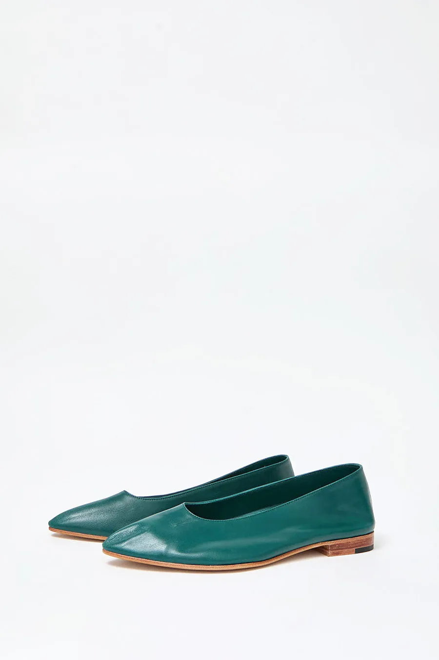 Martiniano Party Flat in Emerald sold by No. 6 product image thumbnail 2