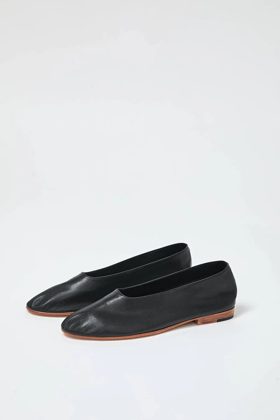 Martiniano Glove Shoe in Black sold by No. 6 product image thumbnail 2