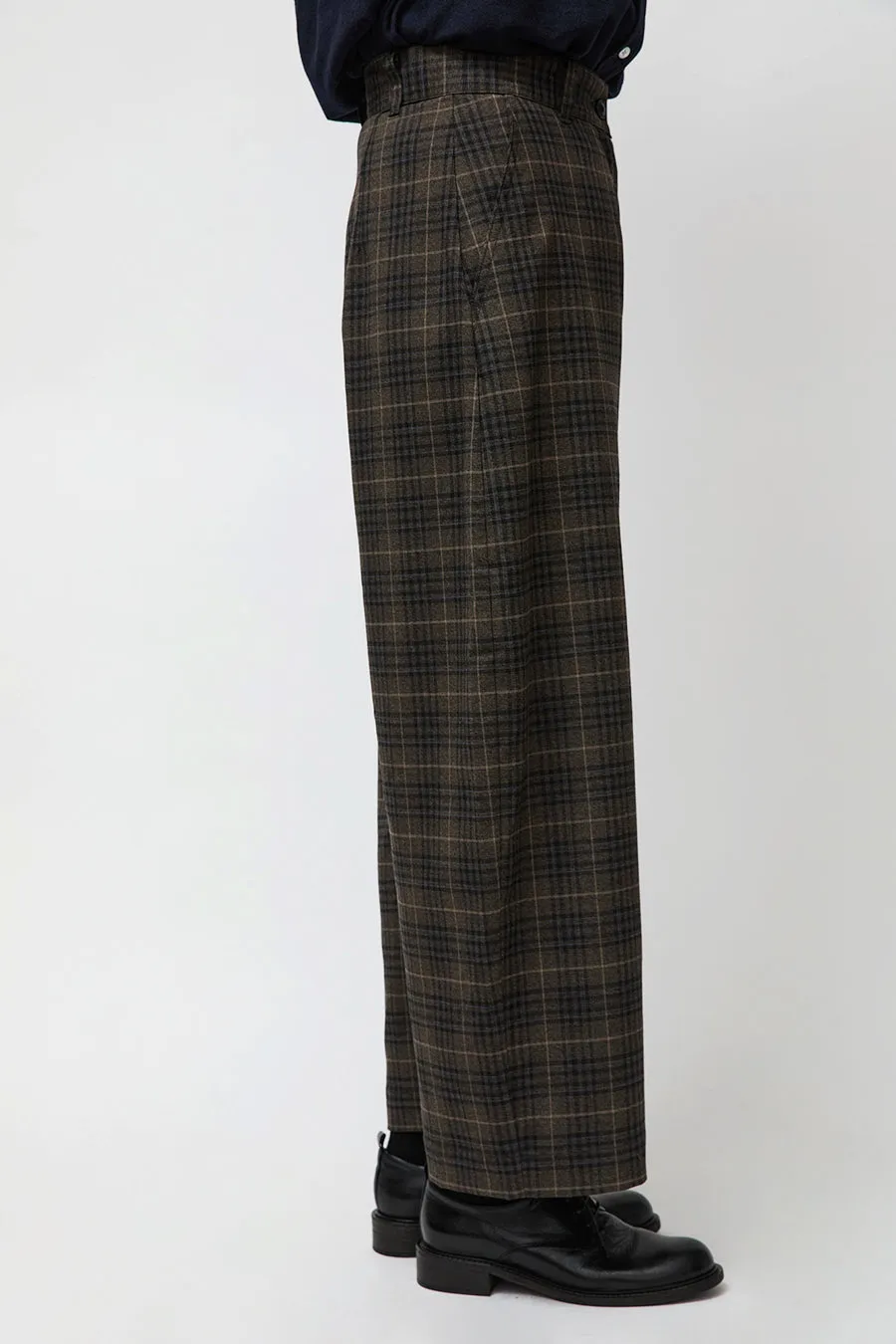 Ali Golden Barrel Pant in Black and Brown Plaid sold by No. 6 product image thumbnail 2