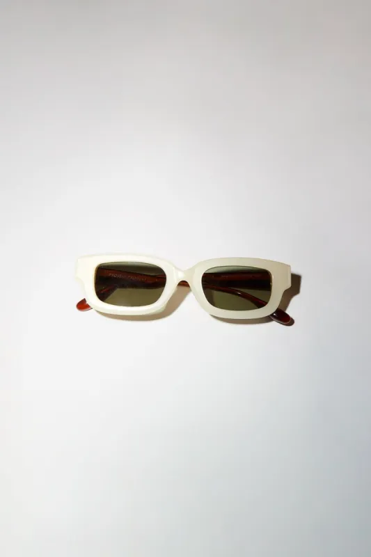 Projekt Produkt AUCC2 Sunglasses in Beige made by No. 6