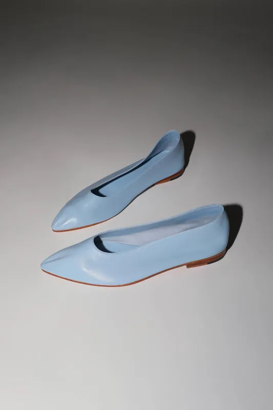 Martiniano Party Flat in Light Blue made by No. 6