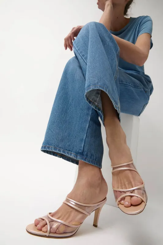 No.6 Nicole in Doe made by No. 6