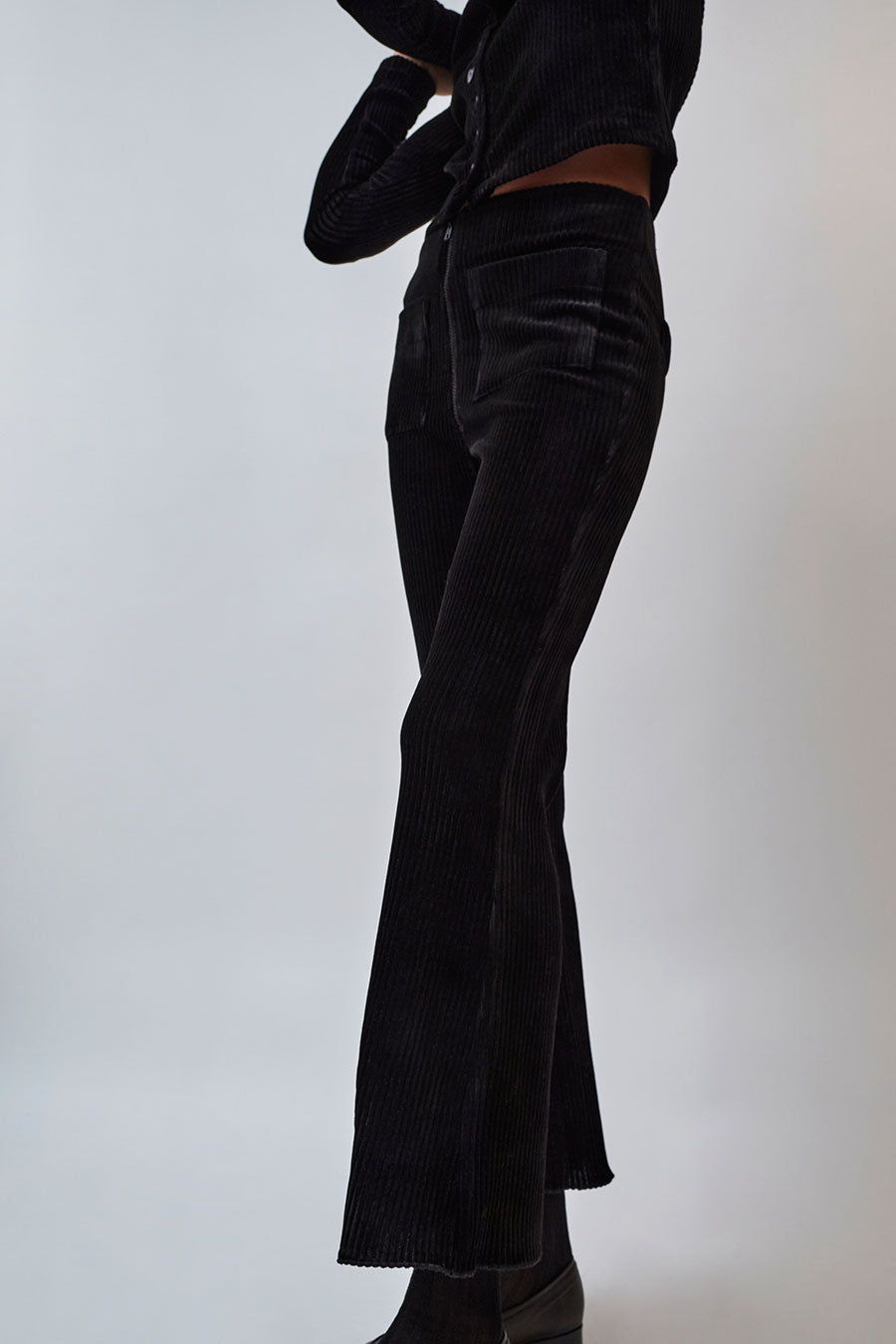 KkCo Canyon Scallop Pant in Black sold by No. 6 product image thumbnail 2