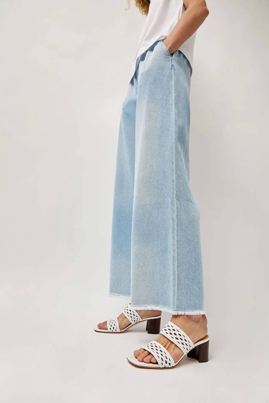 No.6 Laurel in White sold by No. 6 product image thumbnail 2