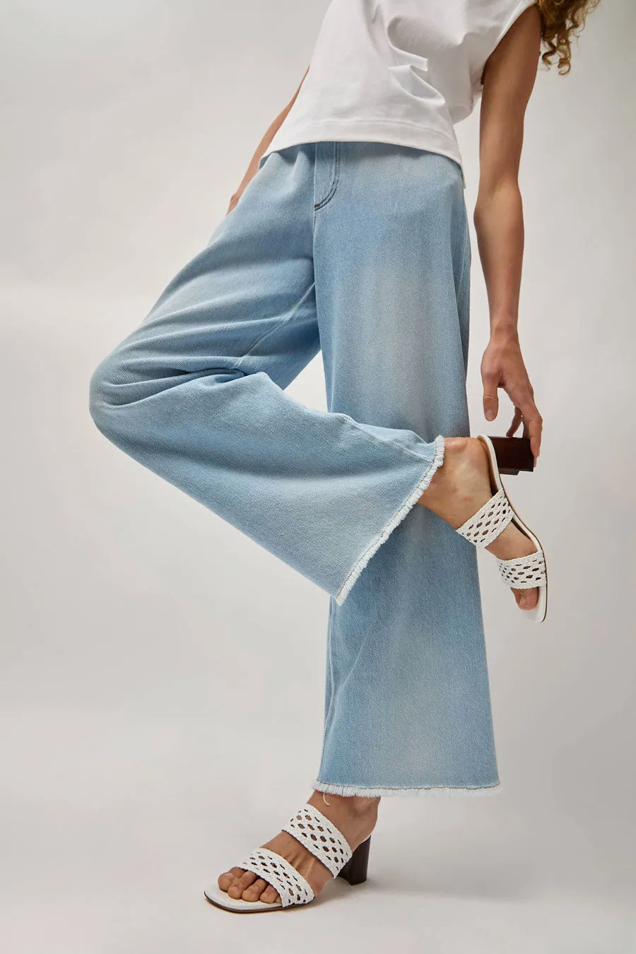 No.6 Laurel in White sold by No. 6 product image thumbnail 5