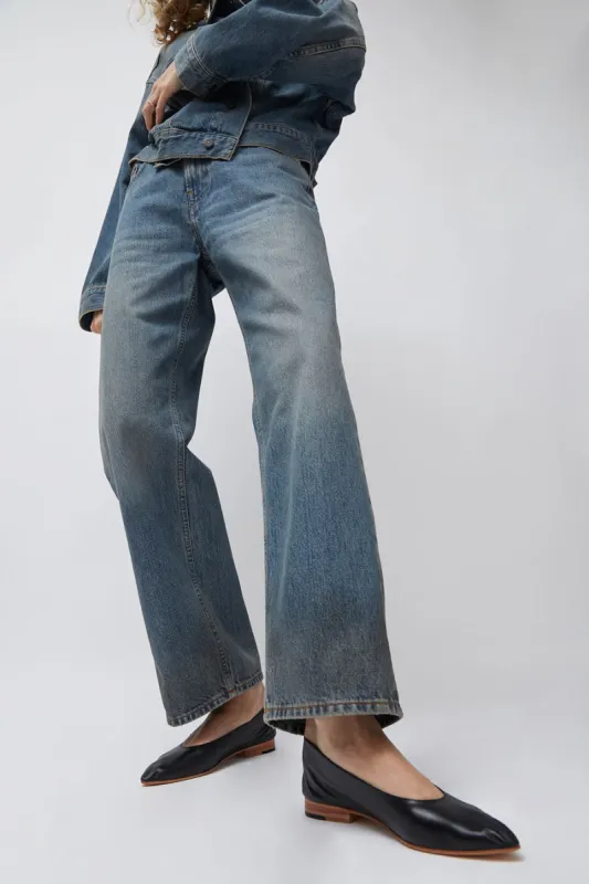 Martiniano Party Flat in Black sold by No. 6