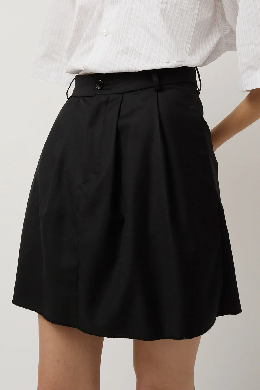 Highlight Studio Pleats Skirt in Black sold by No. 6 product image thumbnail 3