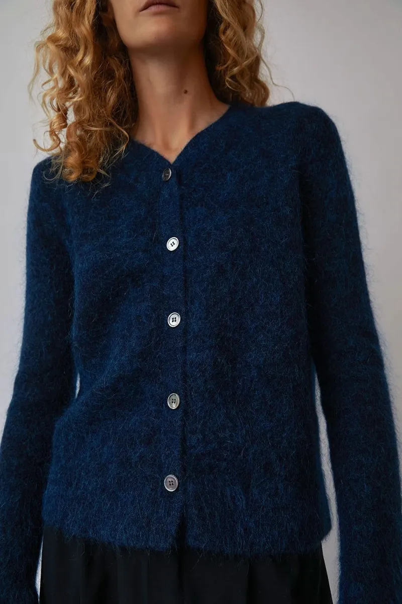 Rue Blanche Mokid Cardi in Night | Parallel