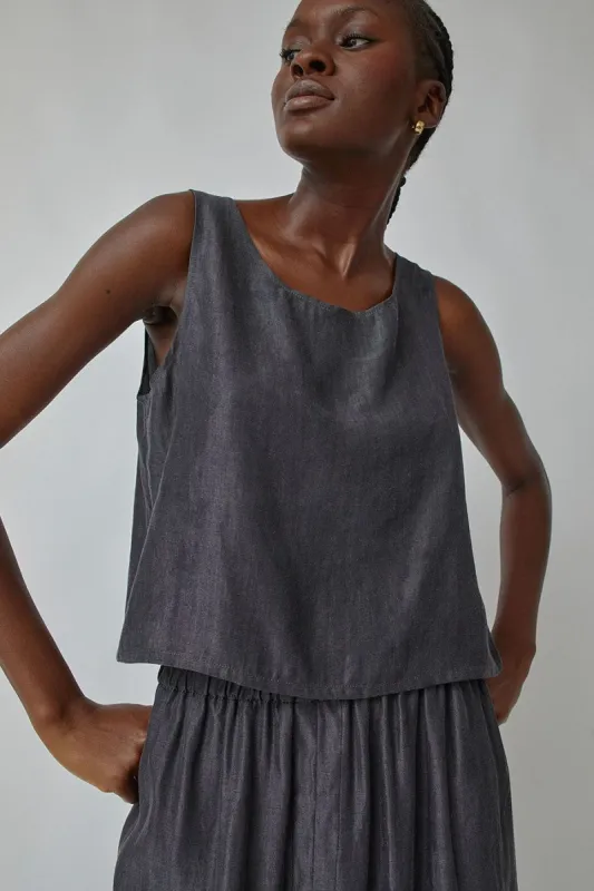 Vladimir Karaleev Basic Tank in Black made by No. 6