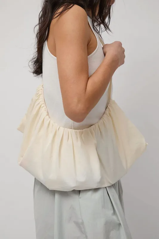 Amomento Shirring Bag in Ivory made by No. 6