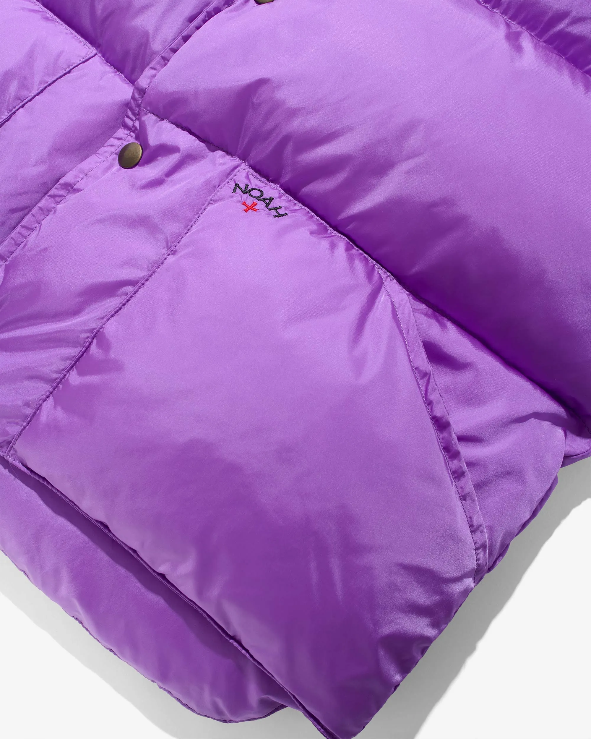 Puffer Vest sold by Noah NYC product image thumbnail 4