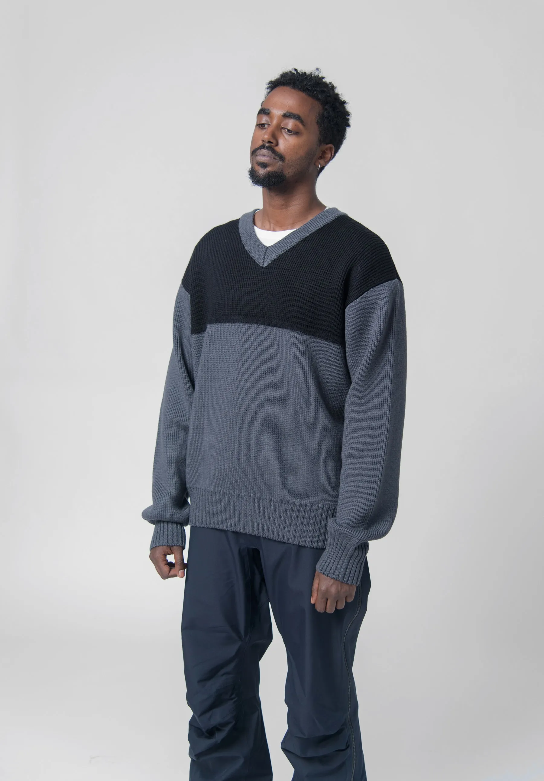 Guardian V-Neck Sweater Coal Grey sold by Nomad product image thumbnail 4