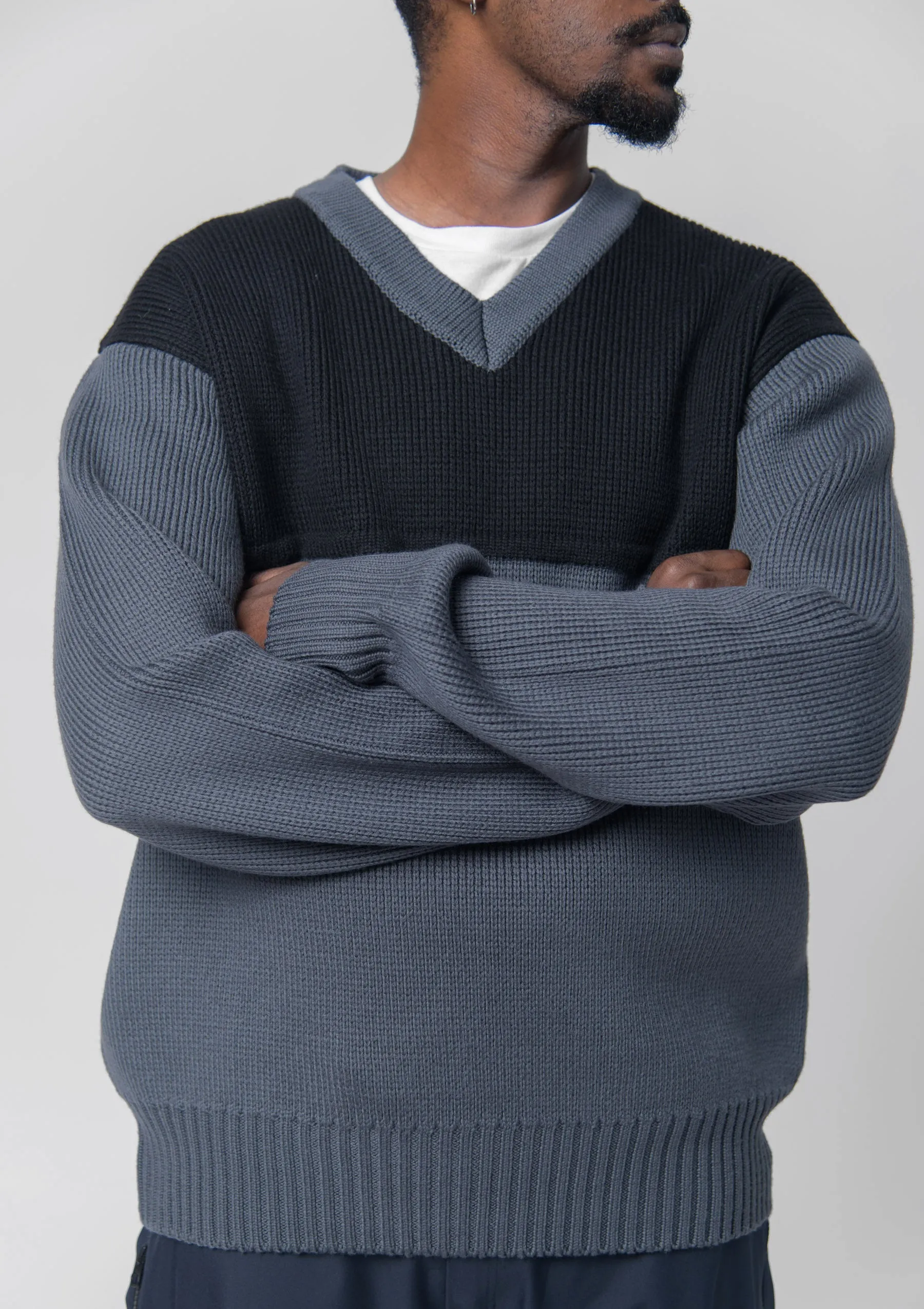 Guardian V-Neck Sweater Coal Grey sold by Nomad product image thumbnail 2