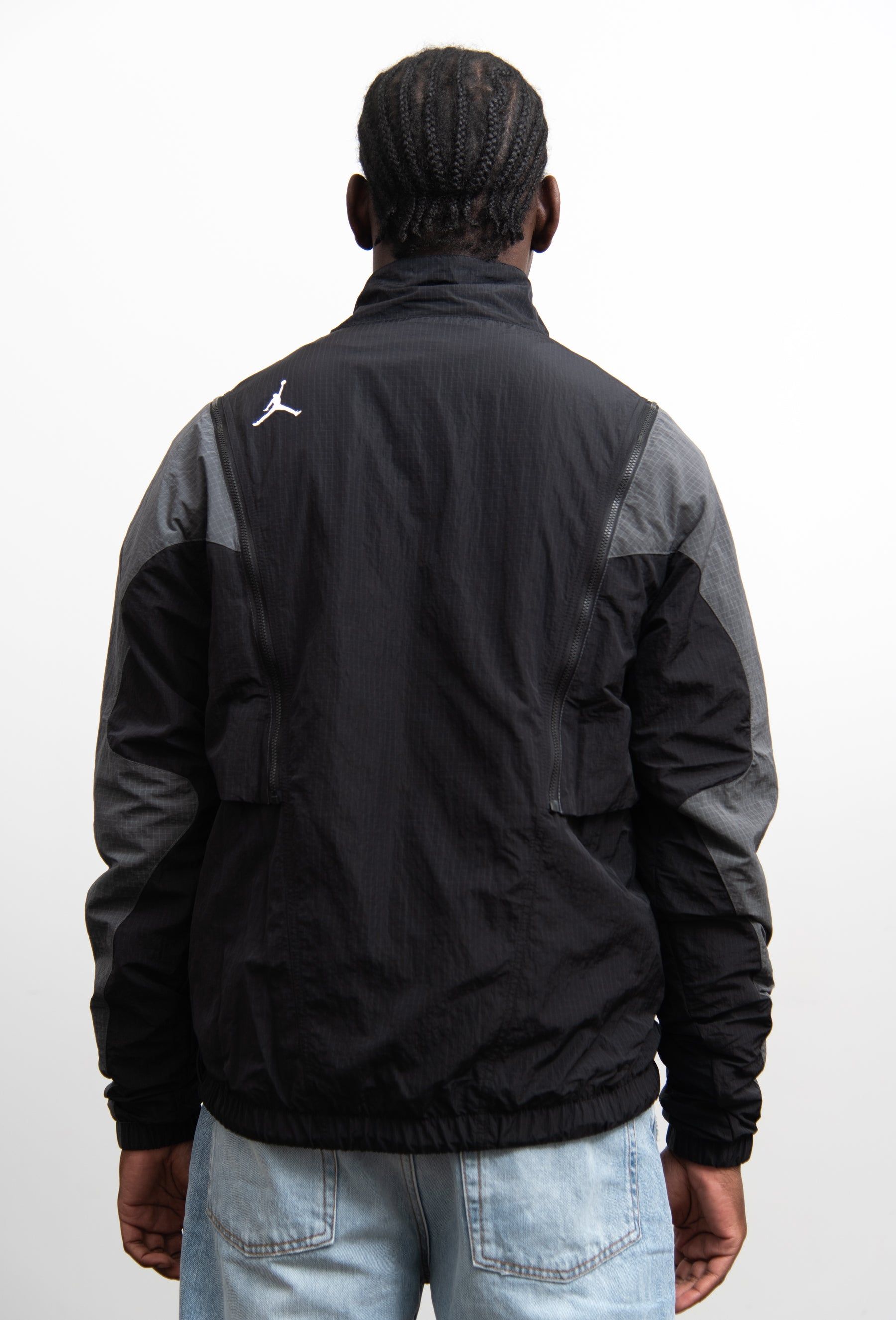 Jordan 23 Engineered Jacket Black/Iron Grey/White DH3288-010 sold by Nomad product image thumbnail 2