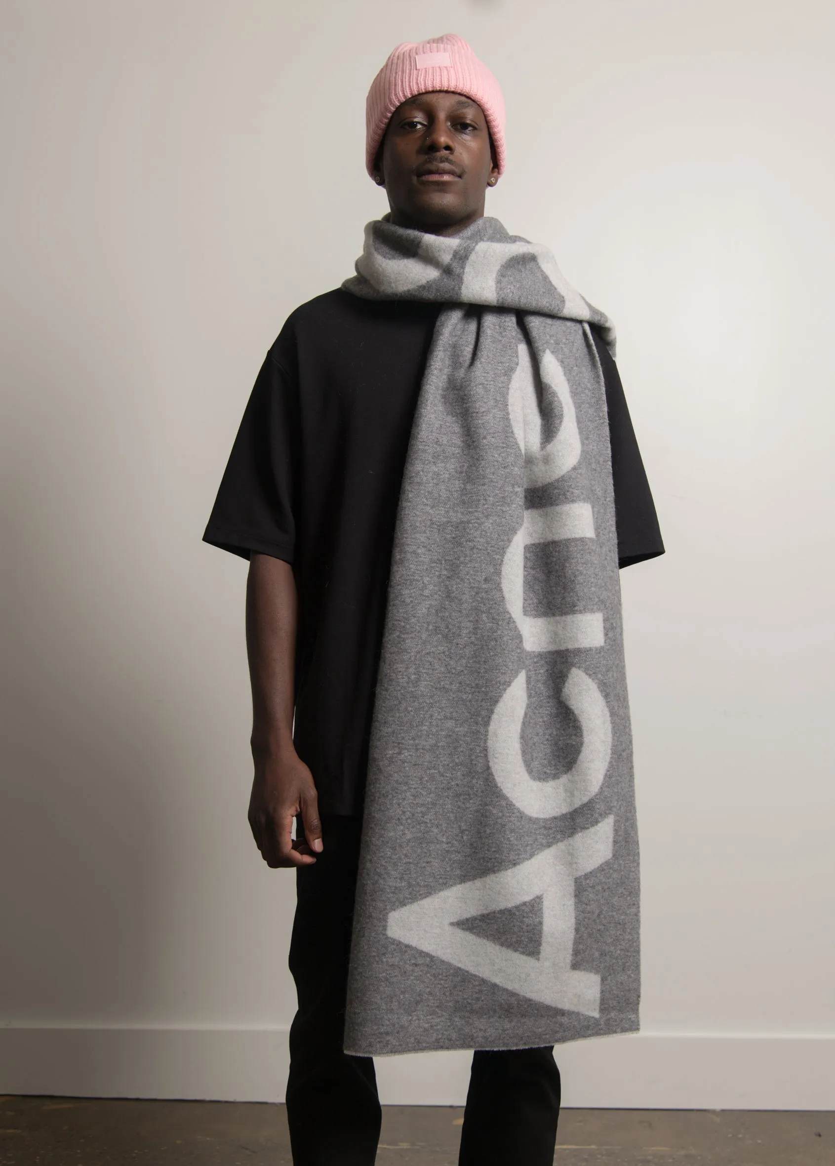 Double-Faced Wool Scarf Grey SCAR000125 sold by Nomad product image thumbnail 2