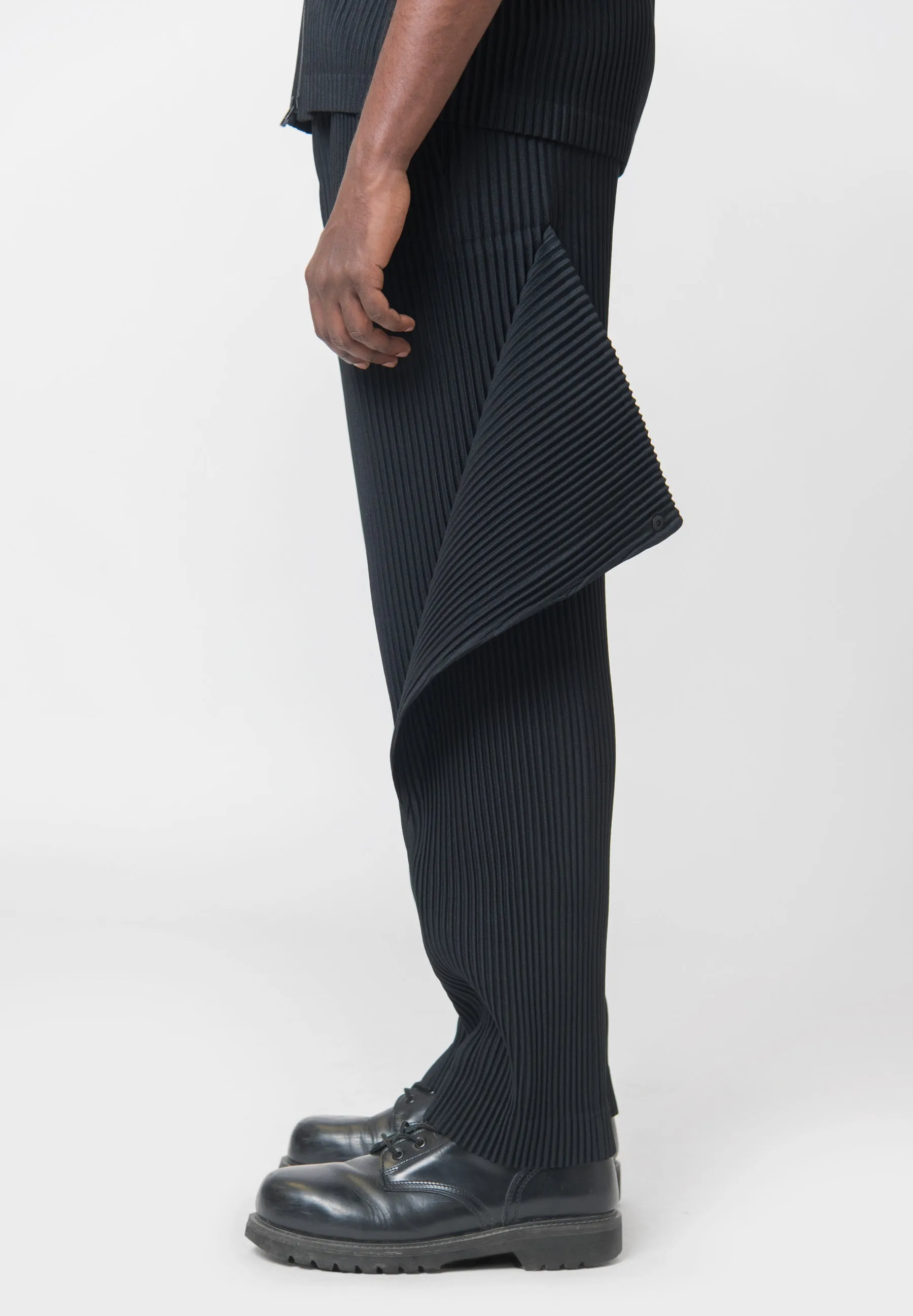 Unfold Pleated Trouser Black JF366-15 sold by Nomad product image thumbnail 2