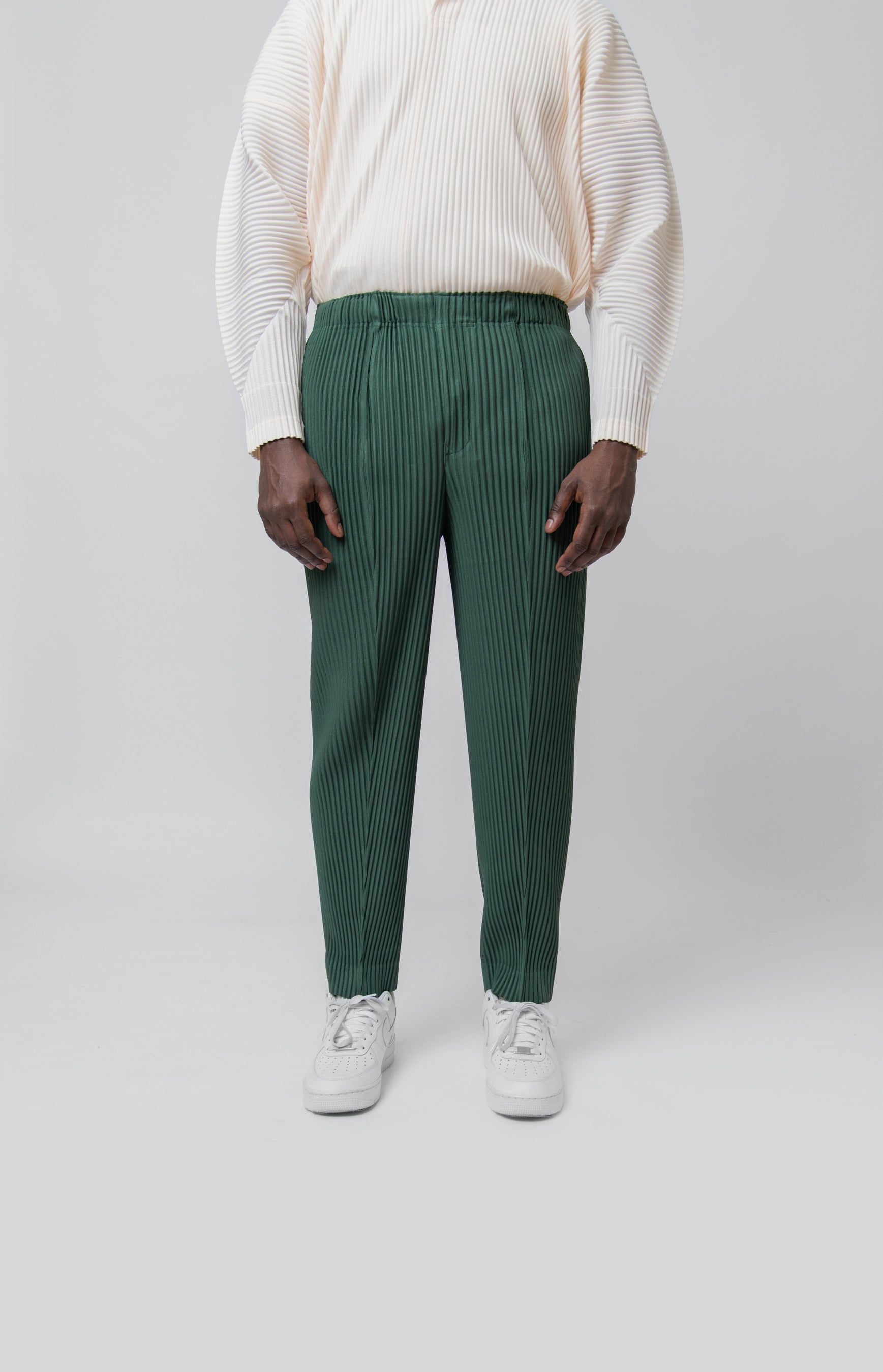 Pleats Bottoms 1 Trouser Bush Green JF126-66 sold by Nomad product image thumbnail 3