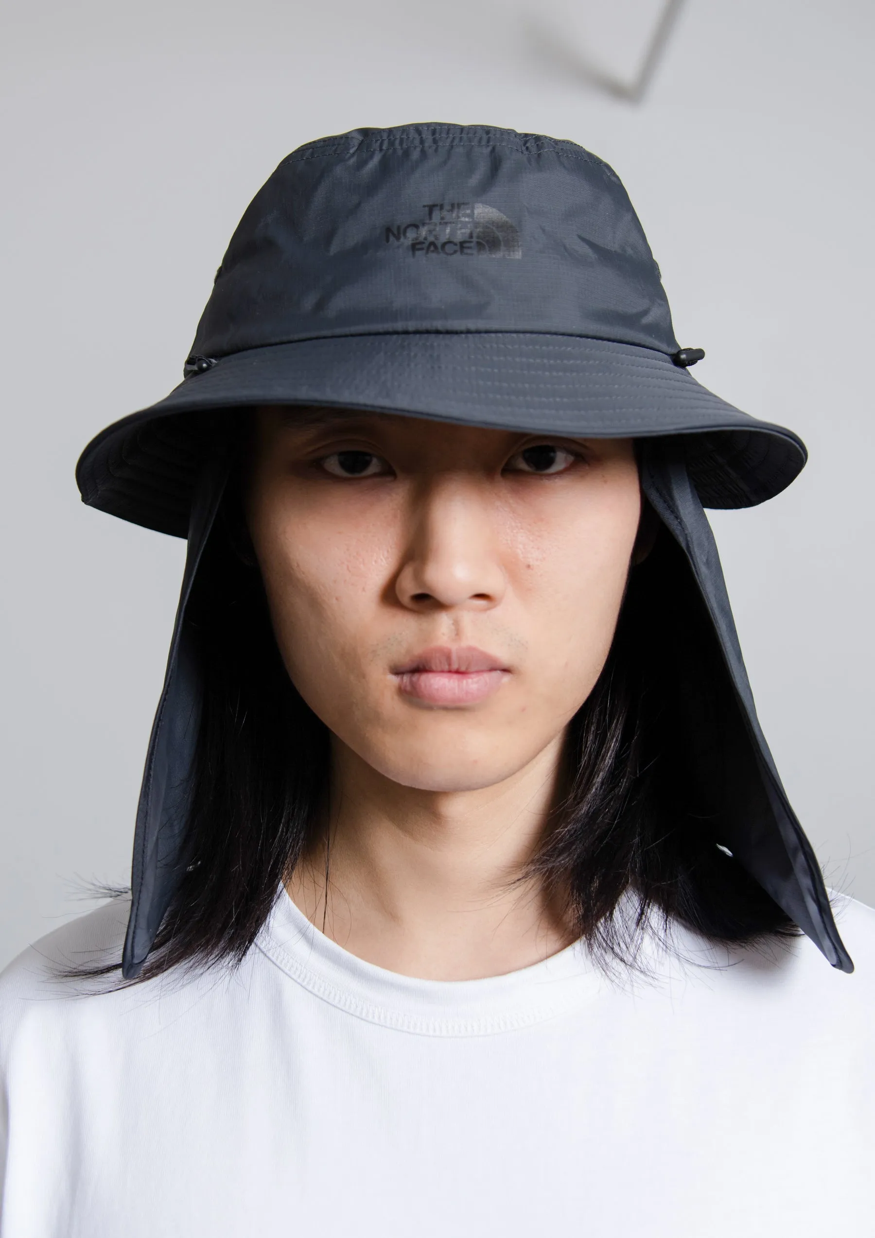 Flyweight Bucket Hat Asphalt Grey/TNF Black 5FXDMN8 sold by Nomad