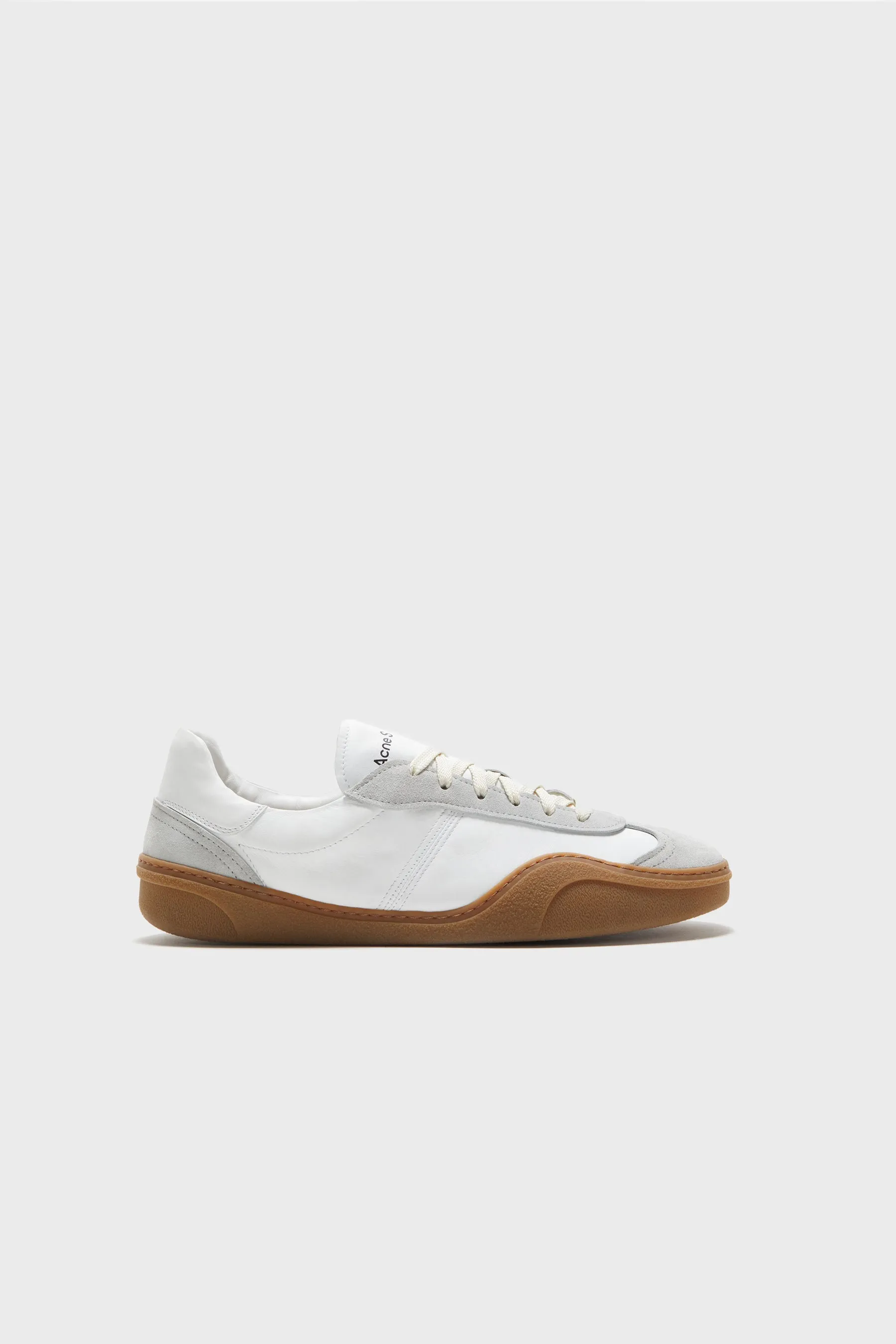 Lace-Up Sneakers White/Brown BD0319 sold by Nomad