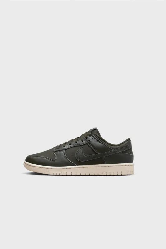 Dunk Low Retro PRM Seqouia DZ2538-300 sold by Nomad