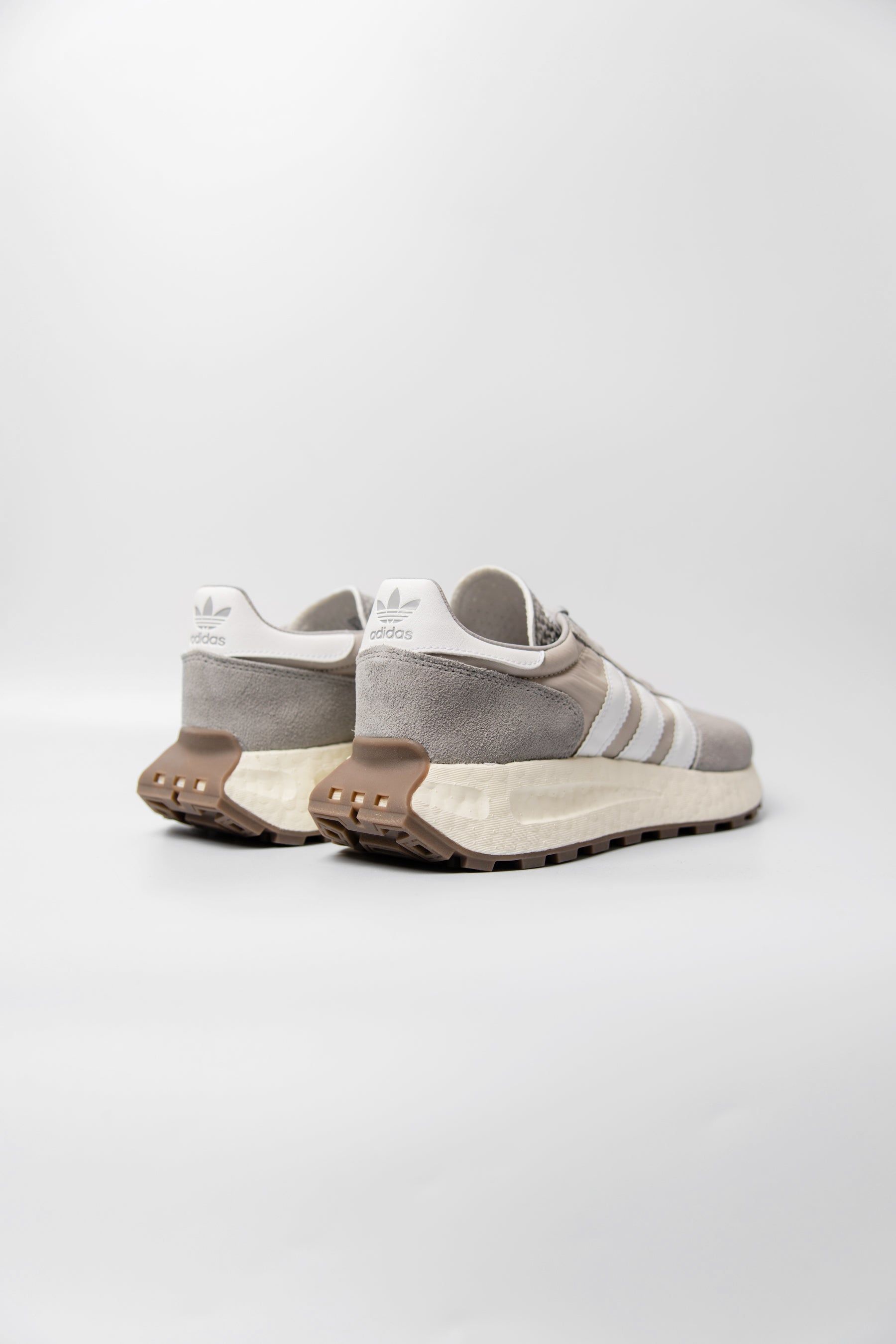 Retropy E5 Grey/White/Black Q47101 sold by Nomad product image thumbnail 4