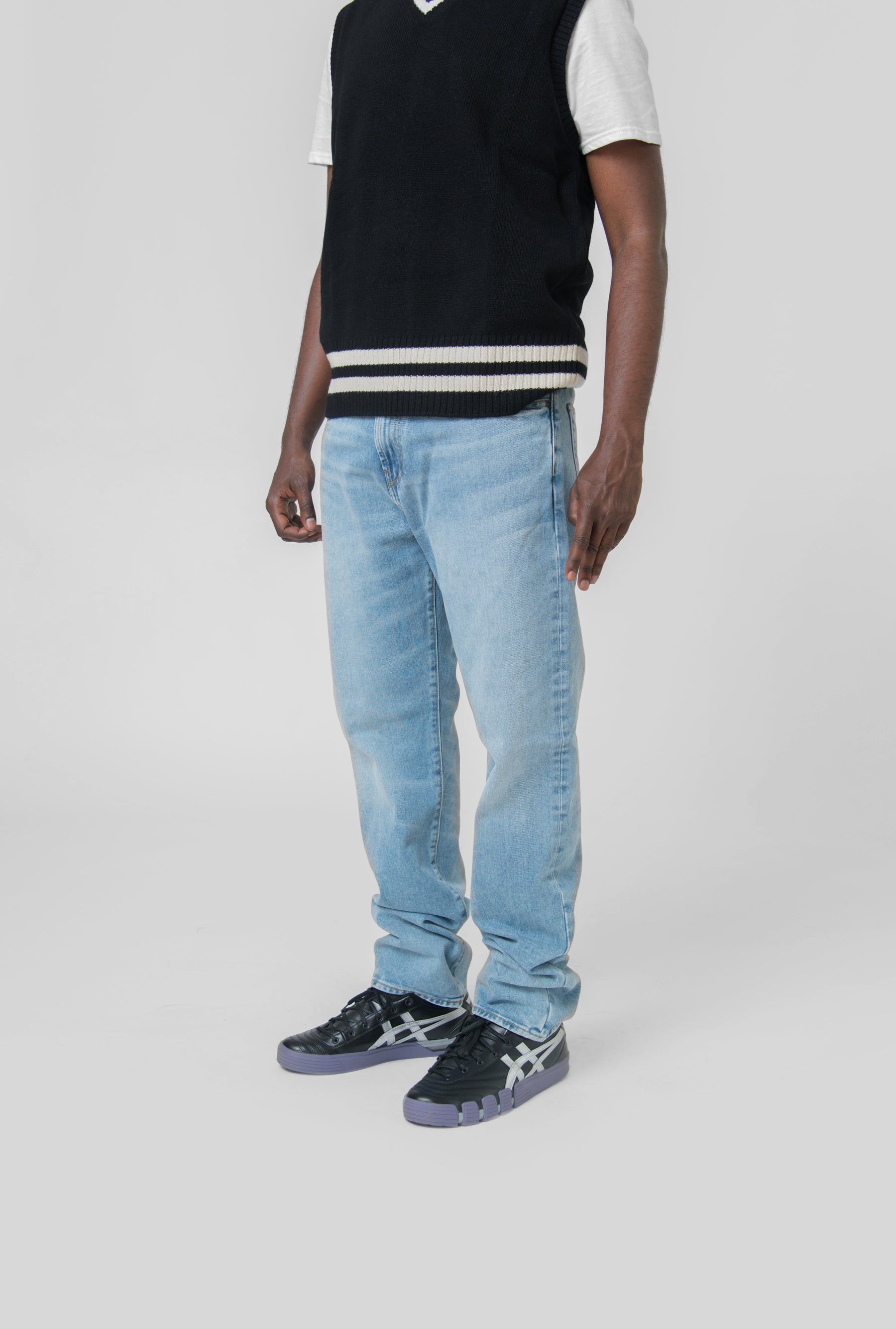 Pontiac Pant Blue Light Used Wash sold by Nomad product image thumbnail 3