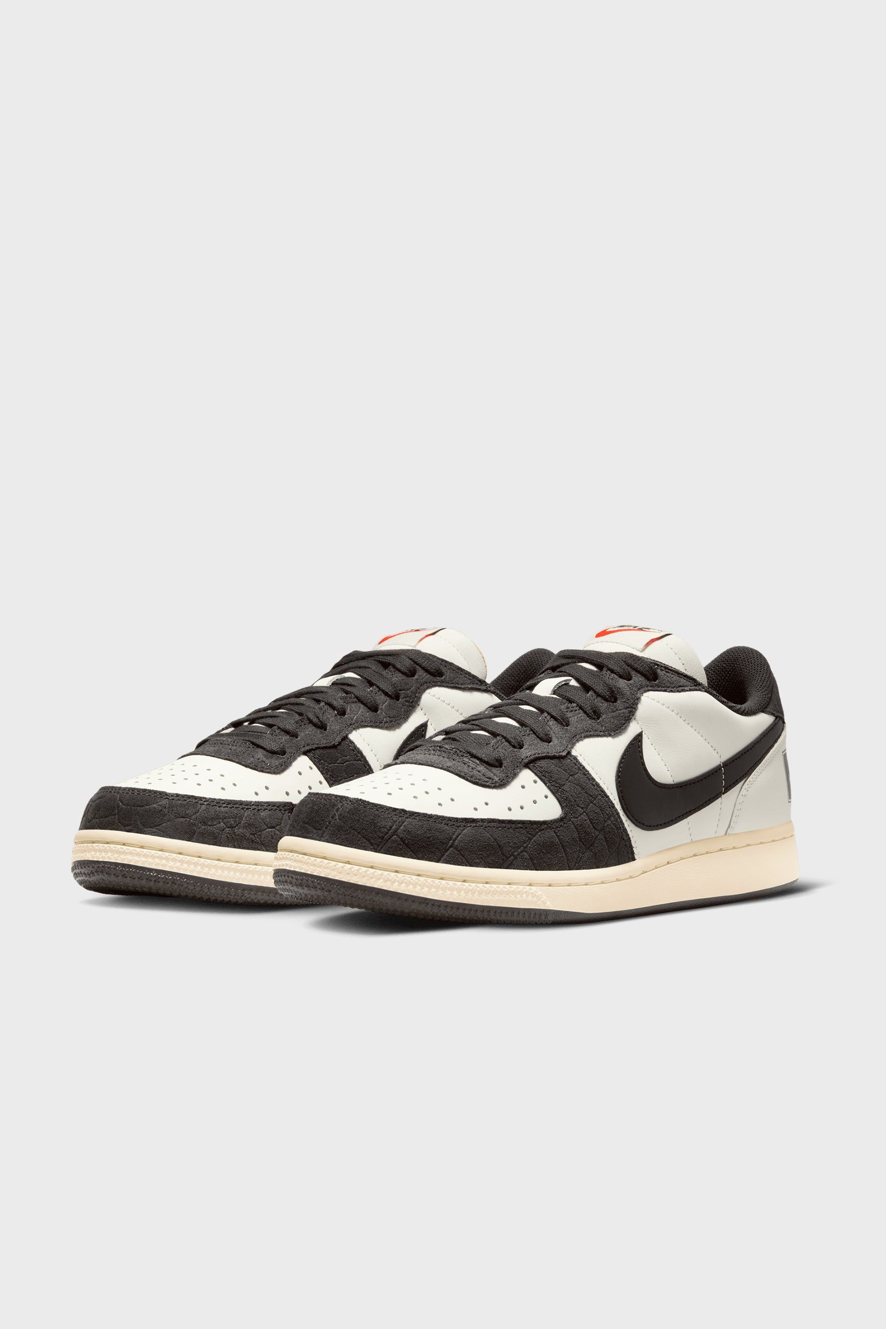 Terminator Low Velvet Brown/Black/Sail FN7815-200 sold by Nomad product image thumbnail 3