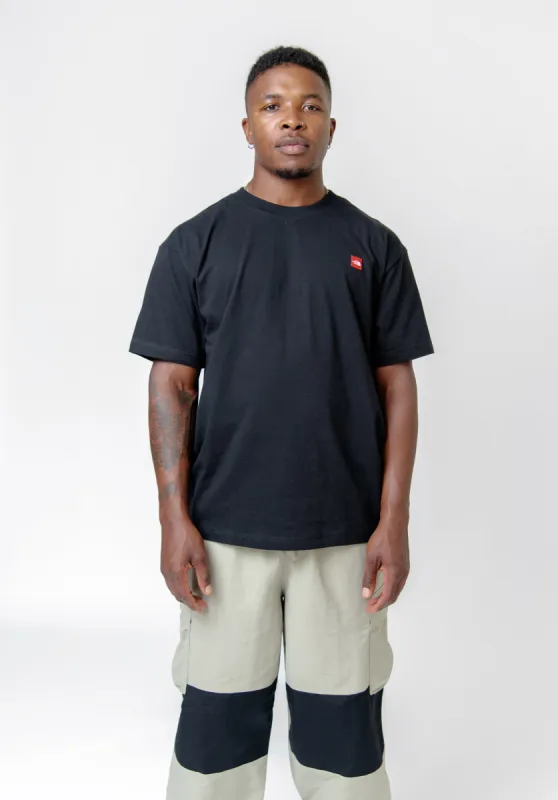 M S/S HW Relaxed Tee TNF Black/Summi sold by Nomad
