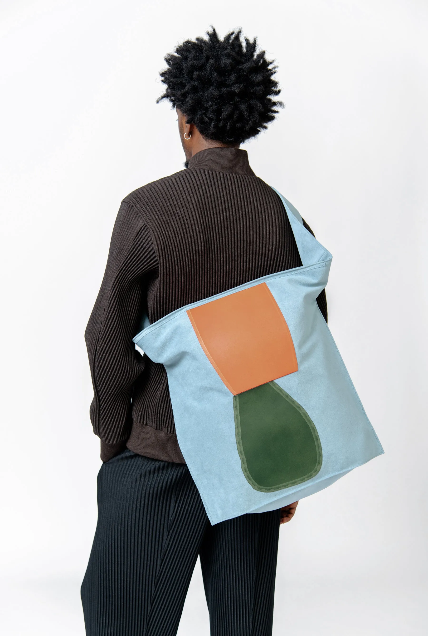 RB Bas Relief Shoulder Bag Red/Green HP48-AG947-19 sold by Nomad product image thumbnail 2