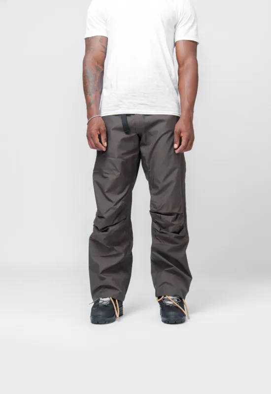 Arc Pants Ittai Vega 3L Dark Soil Grey AG3111047AA sold by Nomad