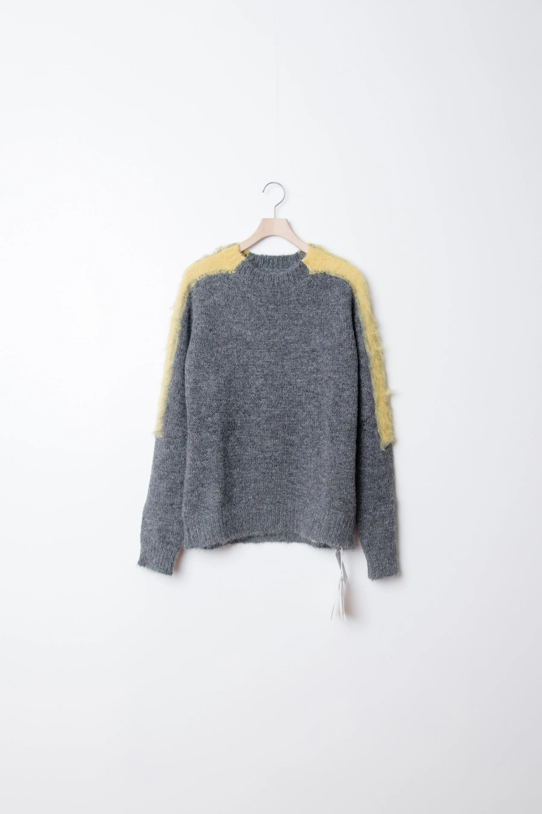 Raglan Sweater Gray J22GP0140 sold by Nomad product image thumbnail 2