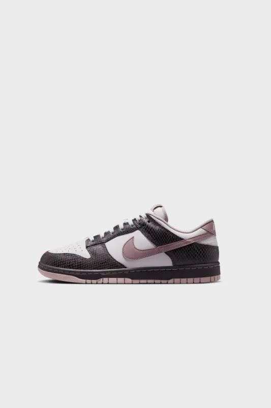 Nike Dunk Low SE Medium Ash/Taupe Grey-Vast Grey HV6932-299 sold by Nomad