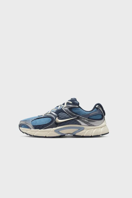 Nike V5 RNR Denim SMOKEY BLUE/SOFT PEARL-METALLIC SILVER IH3649-006 sold by Nomad